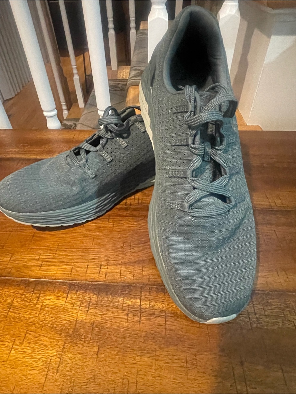NOBULL Women’s Ripstop Trainer in grey green